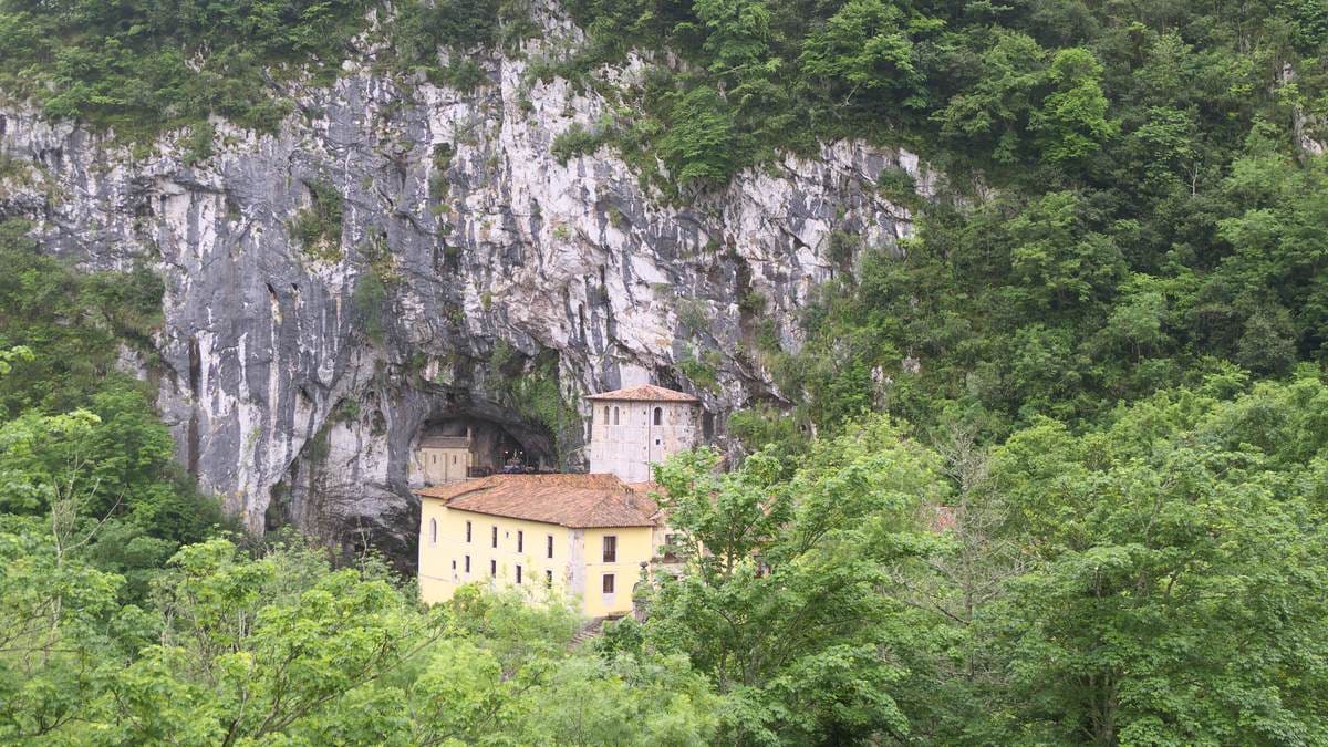 Real Colegiata de San Fernando