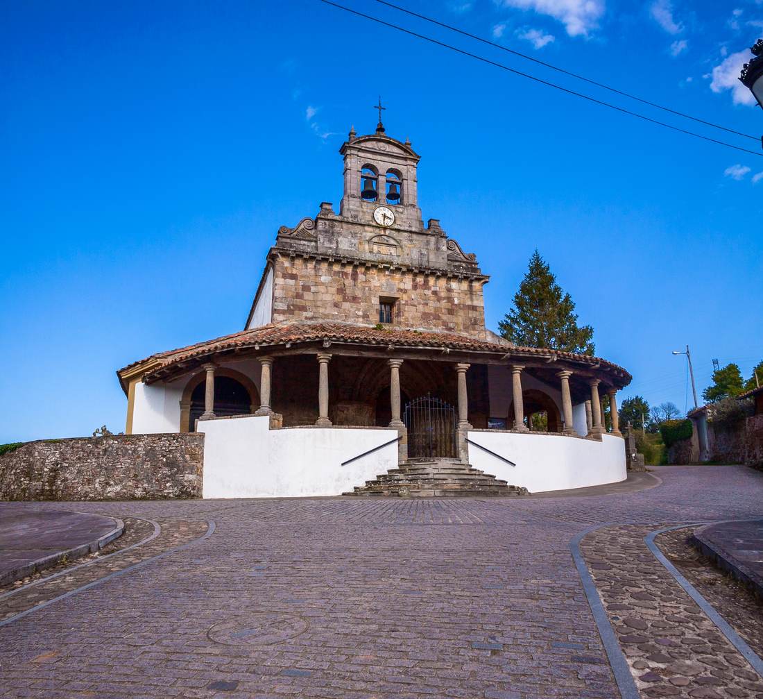 Iglesia de San Juan de Amandi