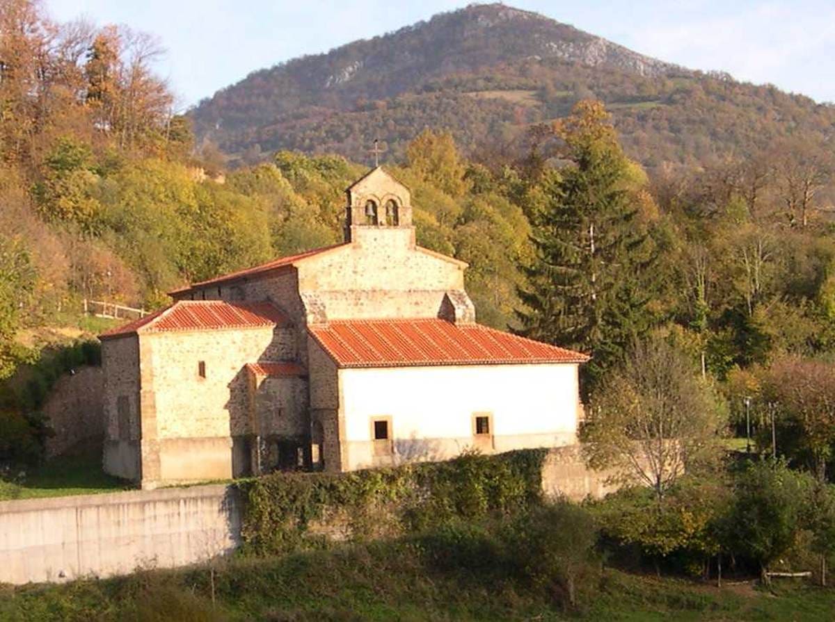 Iglesia de Santa María de Tanes