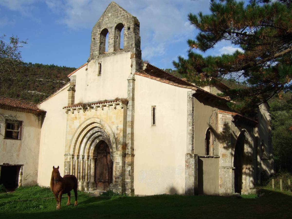 Monasterio de San Antolín de Bedón