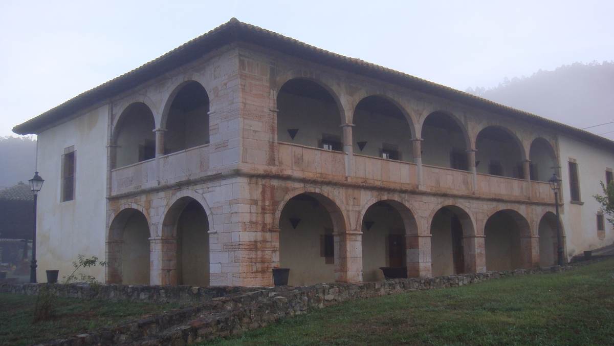 Palacio de Valdés-Bazán