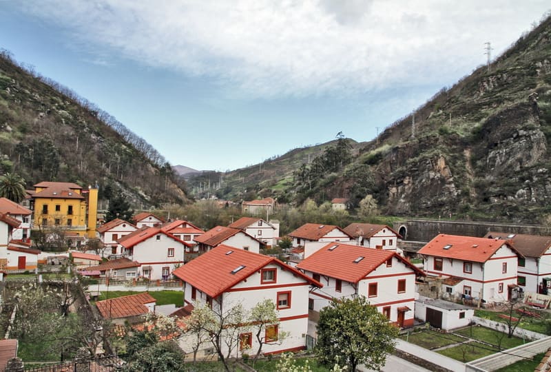 Poblado Minero de Bustiello