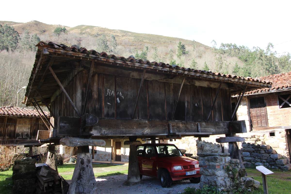 Hórreos de Espinaredo