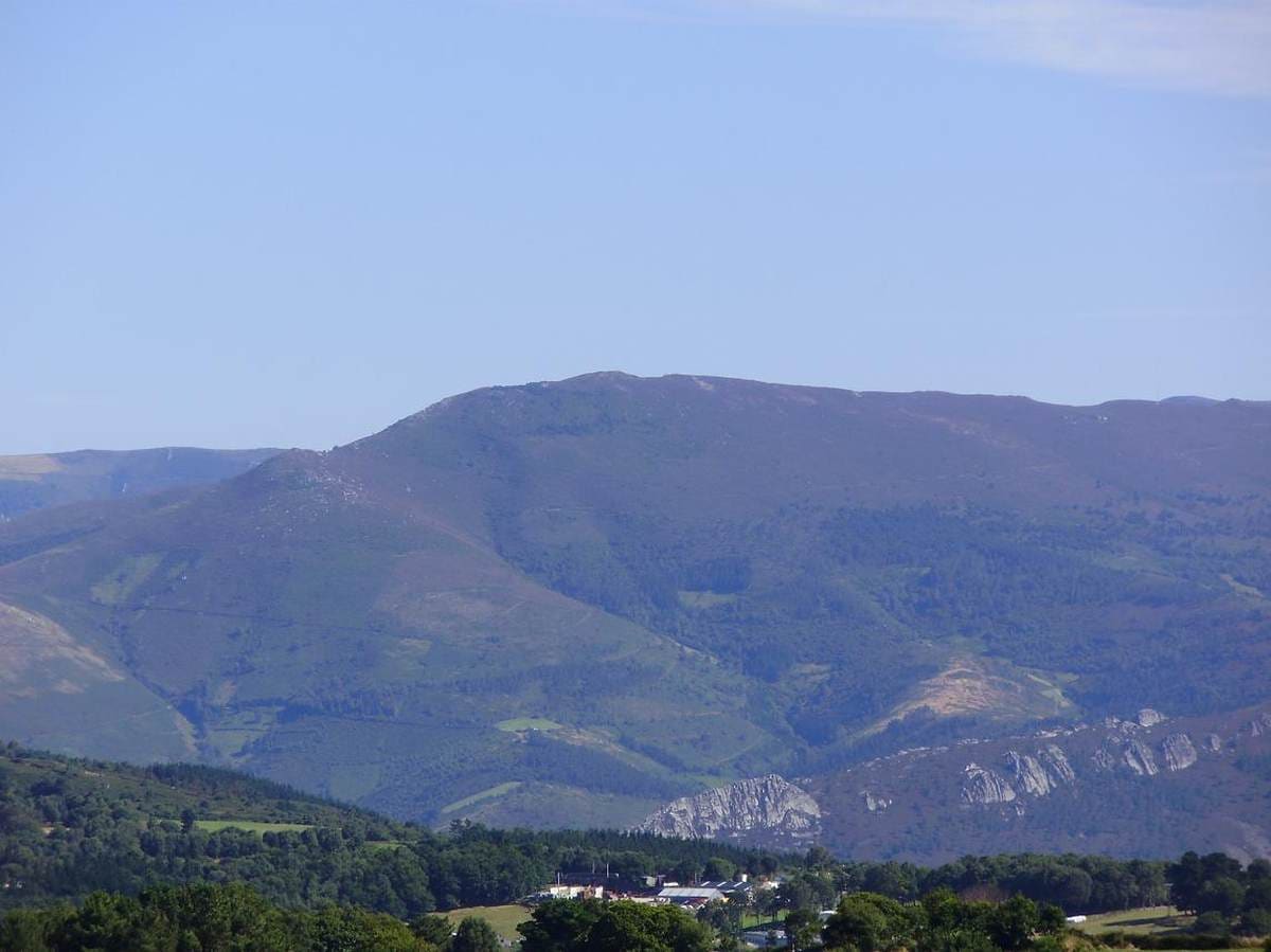 Sierra de la Bobia y Penouta